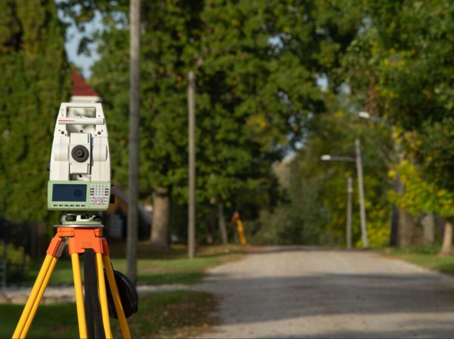 land surveying equipment like that used by a land surveyor in Raymondville TX