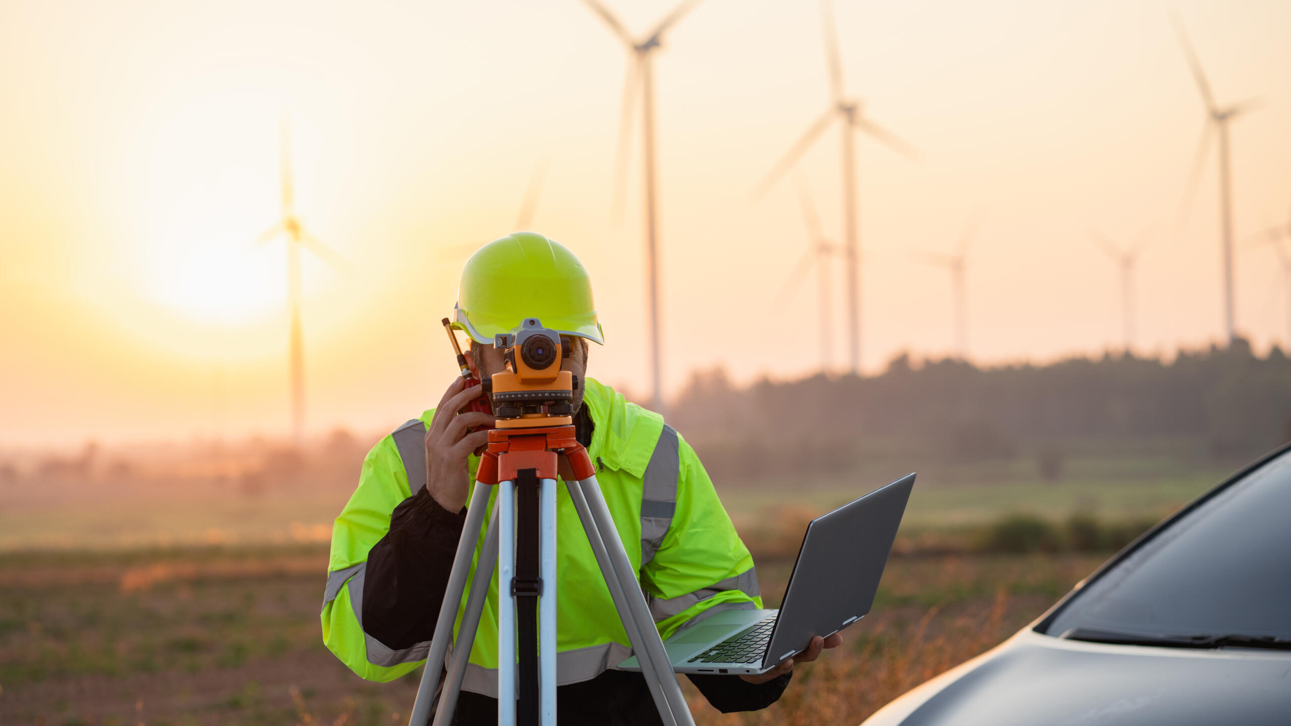 land surveyor at work, illustrating the need to hire professional land survey services South Texas